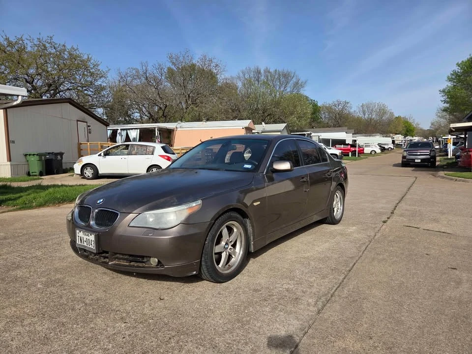2005 BMW E60 5 Series Sedan - Image 2 of 9