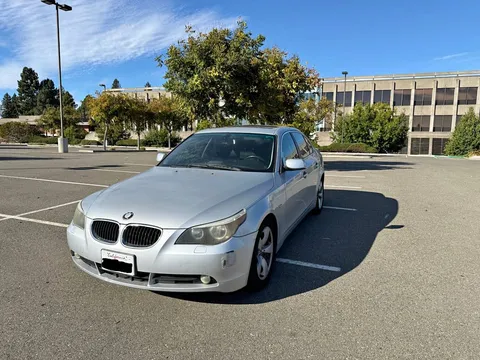 2005 BMW 525i Sedan