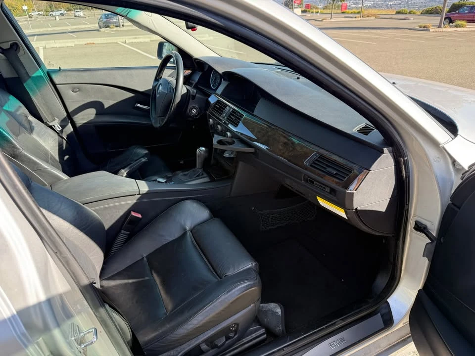 2005 BMW E60 5 Series Sedan - Image 7 of 16