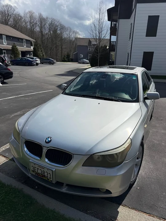 2005 BMW E60 5 Series Sedan - Image 2 of 12