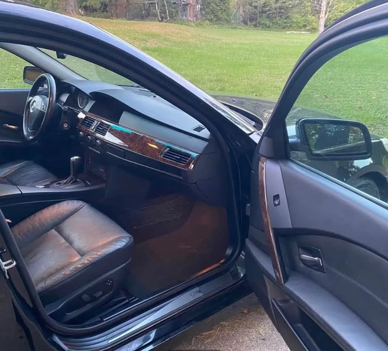 2005 BMW E60 5 Series Sedan - Image 3 of 5