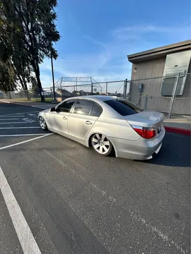 2005 BMW 530i