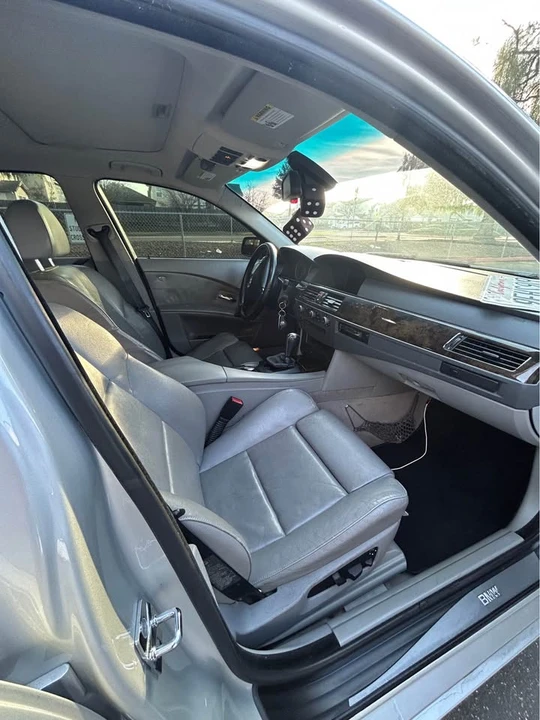 2005 BMW E60 5 Series Sedan - Image 9 of 10
