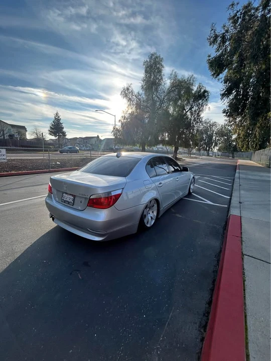 2005 BMW E60 5 Series Sedan - Image 6 of 10