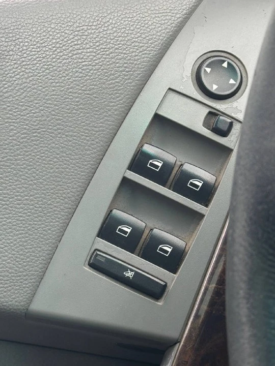 2005 BMW E60 5 Series Sedan - Image 9 of 20