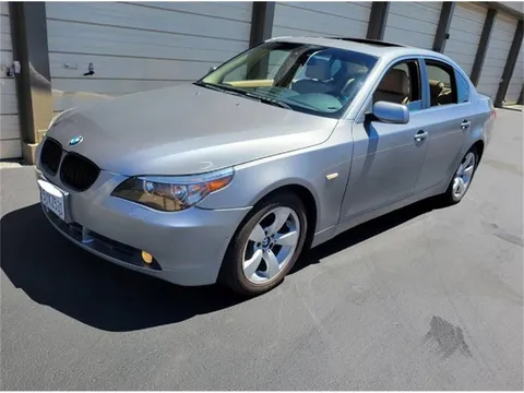 2005 BMW 530i