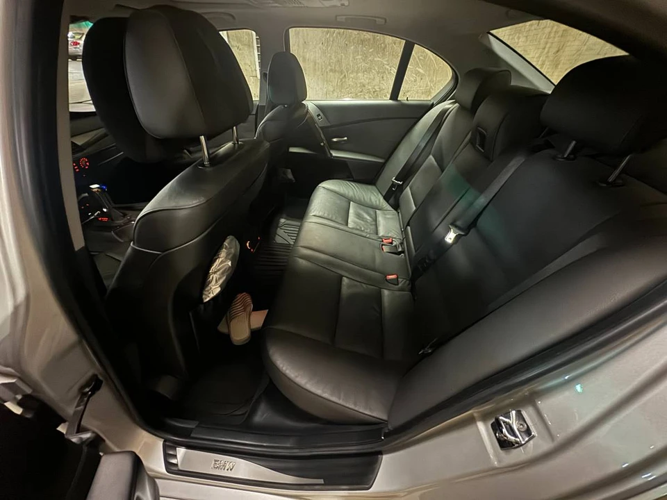 2005 BMW E60 5 Series Sedan - Image 9 of 11