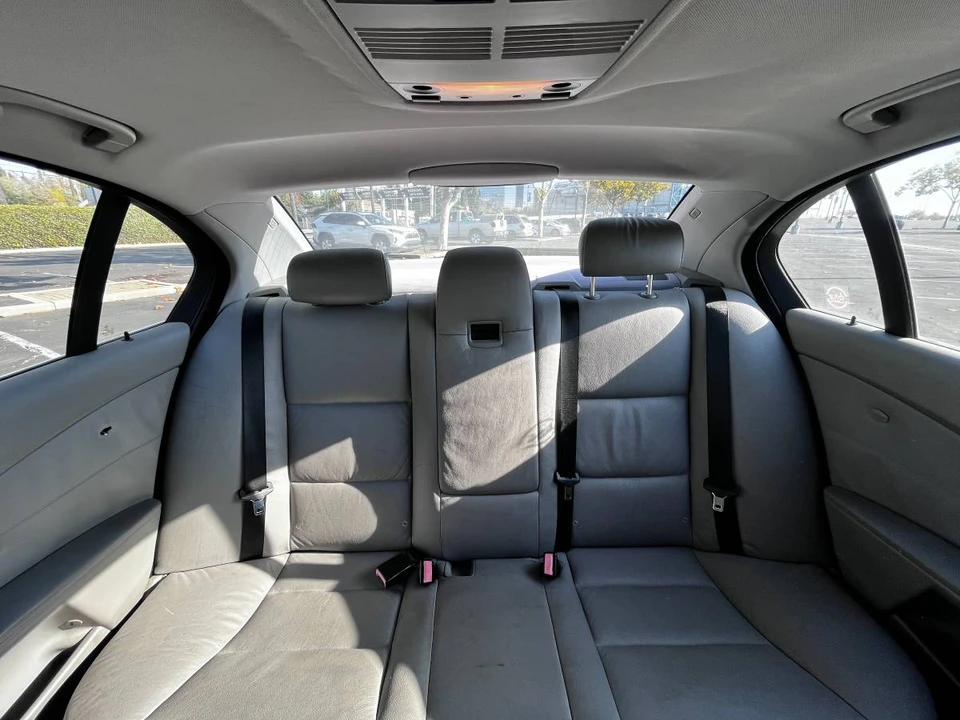 2005 BMW E60 5 Series Sedan - Image 13 of 20