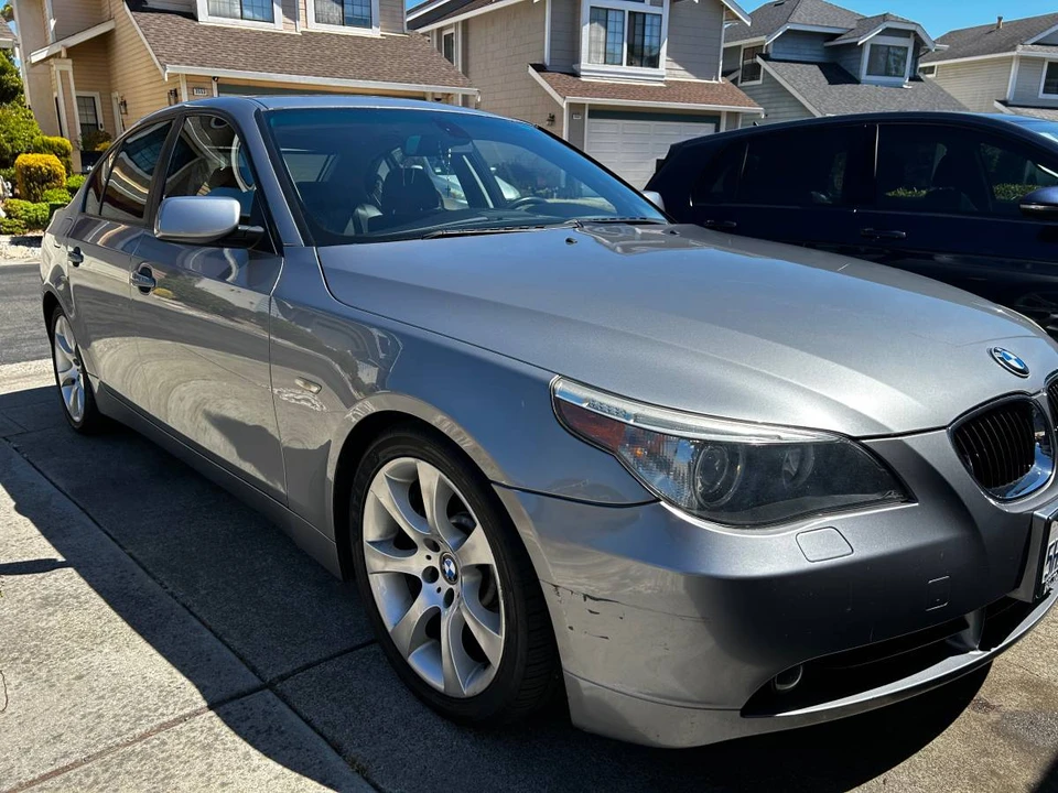 2005 BMW E60 545i & 550i Sedan - Image 2 of 10