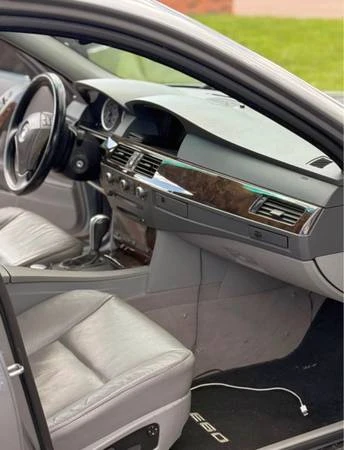 2005 BMW E60 545i & 550i Sedan - Image 2 of 2