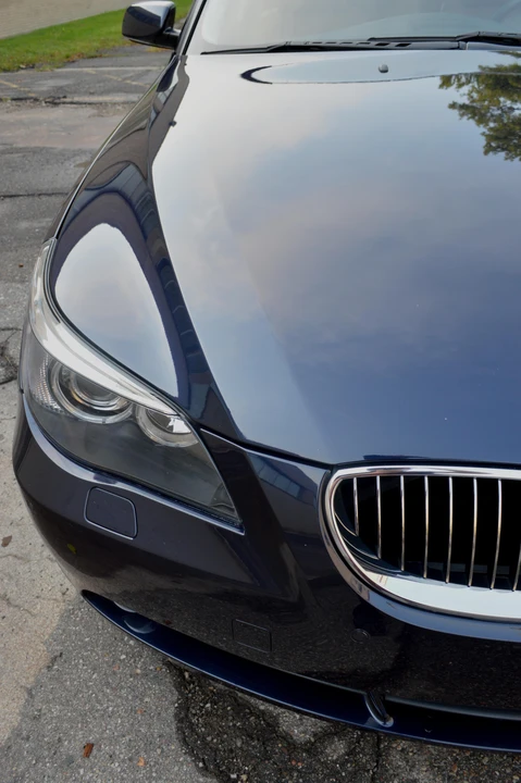 2005 BMW E60 545i & 550i Sedan - Image 21 of 31