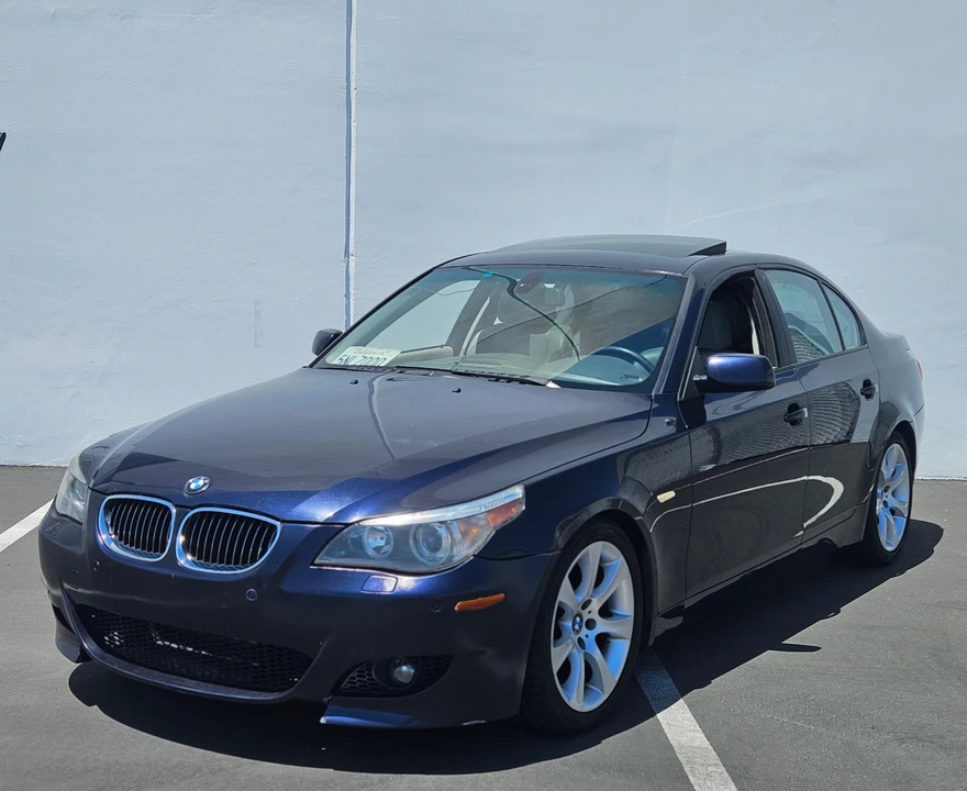 2005 BMW E60 545i & 550i Sedan - Image 15 of 31