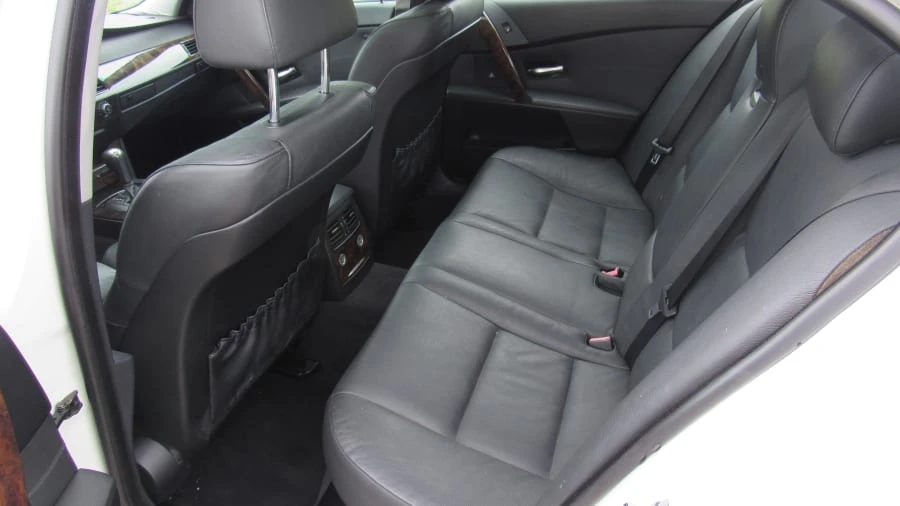 2005 BMW E60 545i & 550i Sedan - Image 5 of 9