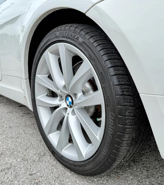 2005 BMW E63/E64 645Ci & 650i - Image 7 of 19