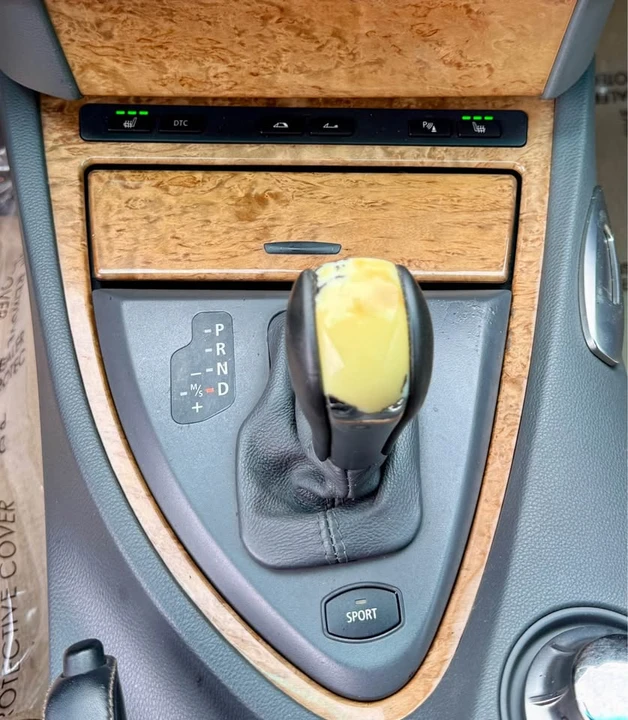 2005 BMW E63/E64 645Ci & 650i - Image 15 of 19