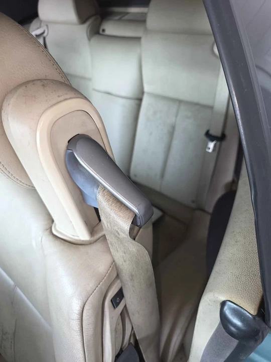 2005 BMW E63/E64 645Ci & 650i - Image 6 of 7