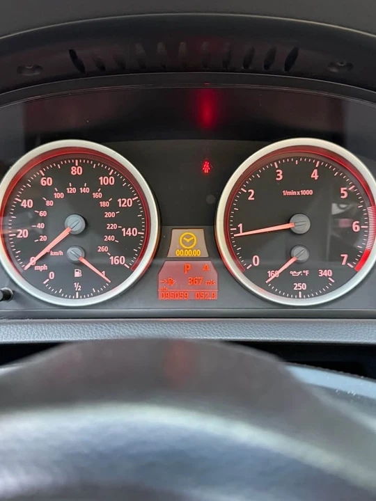 2005 BMW E63/E64 645Ci & 650i - Image 7 of 12