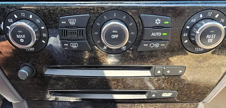 2005 BMW E63/E64 645Ci & 650i - Image 17 of 20