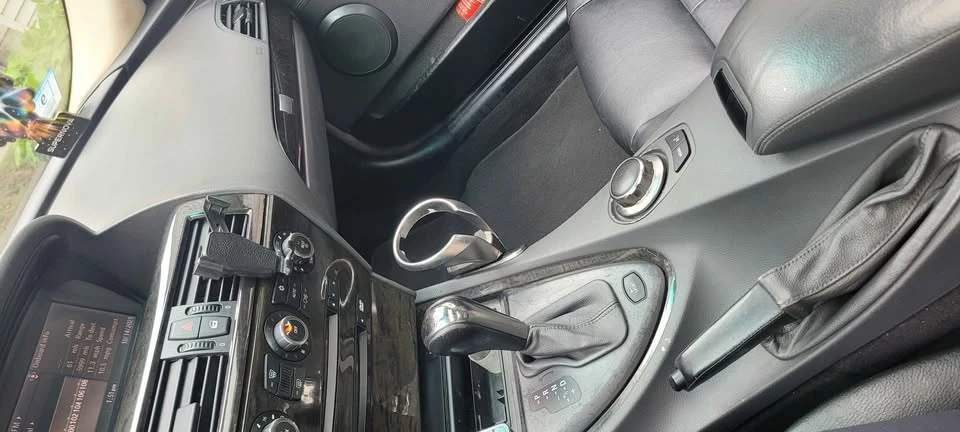 2005 BMW E63/E64 645Ci & 650i - Image 14 of 17