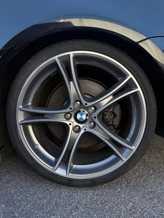 2005 BMW E63/E64 645Ci & 650i - Image 8 of 12