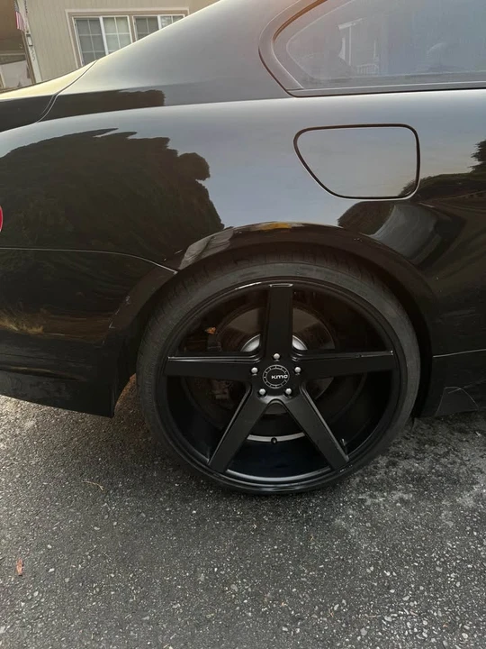 2005 BMW E63/E64 645Ci & 650i - Image 5 of 9