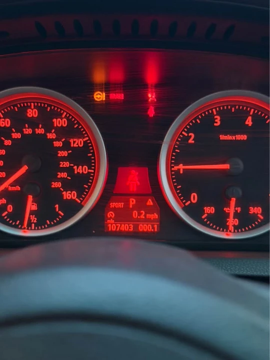 2005 BMW E63/E64 645Ci & 650i - Image 3 of 4