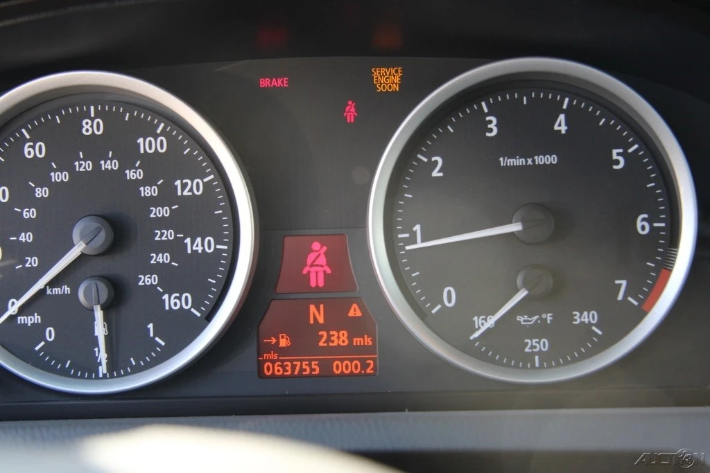 2005 BMW E63/E64 645Ci & 650i - Image 17 of 21