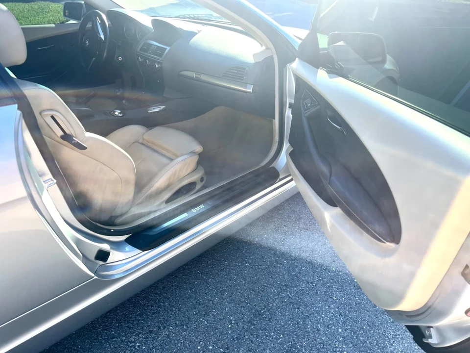 2005 BMW E63/E64 645Ci & 650i - Image 16 of 21