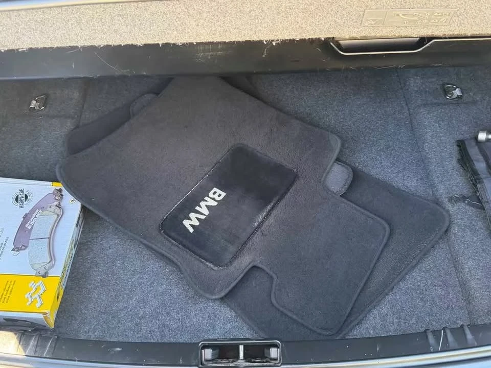 2005 BMW E63/E64 645Ci & 650i - Image 9 of 12