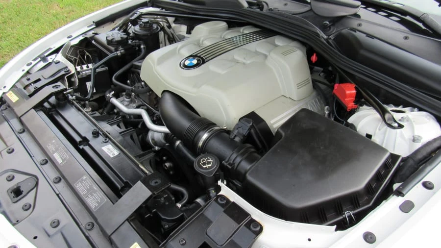 2005 BMW E63/E64 645Ci & 650i - Image 6 of 10