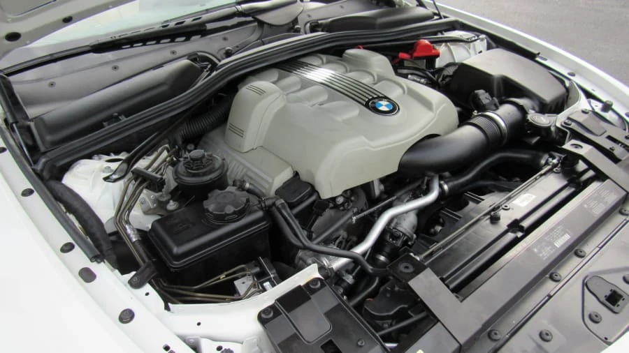 2005 BMW E63/E64 645Ci & 650i - Image 7 of 10