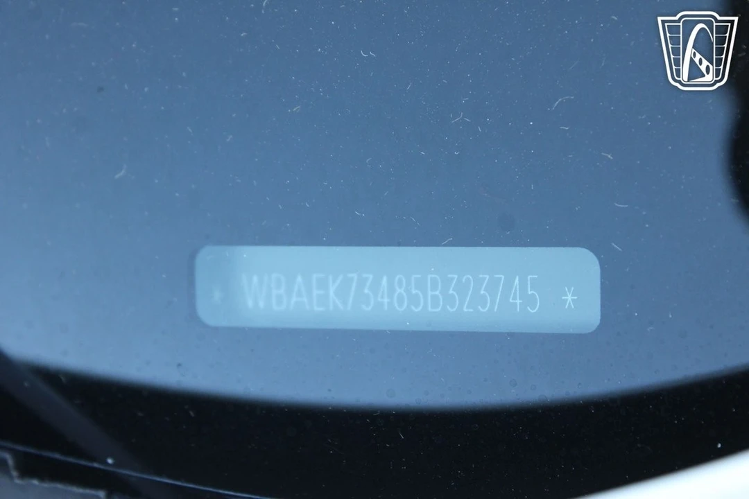 2005 BMW E63/E64 645Ci & 650i - Image 3 of 21