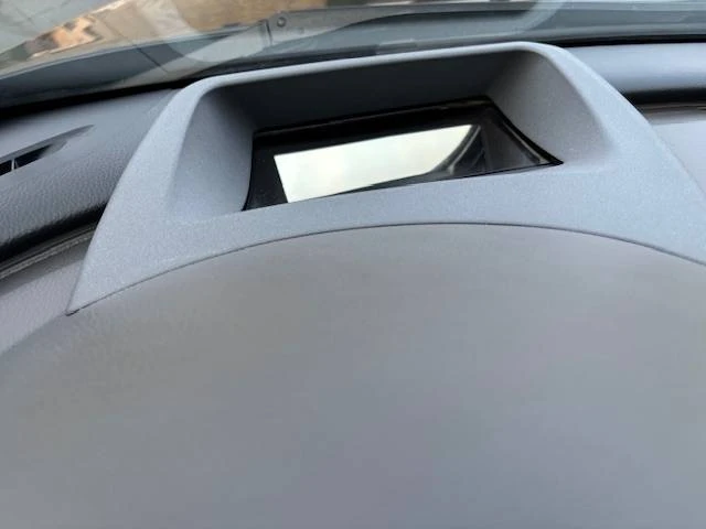 2005 BMW E63/E64 645Ci & 650i - Image 12 of 18