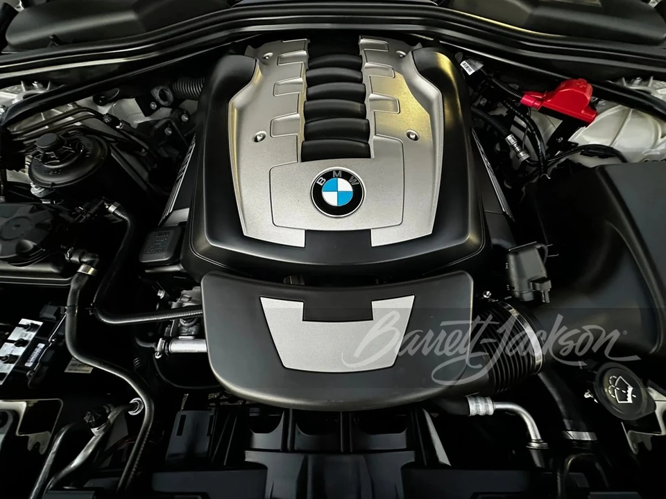 2005 BMW E63/E64 645Ci & 650i - Image 4 of 31