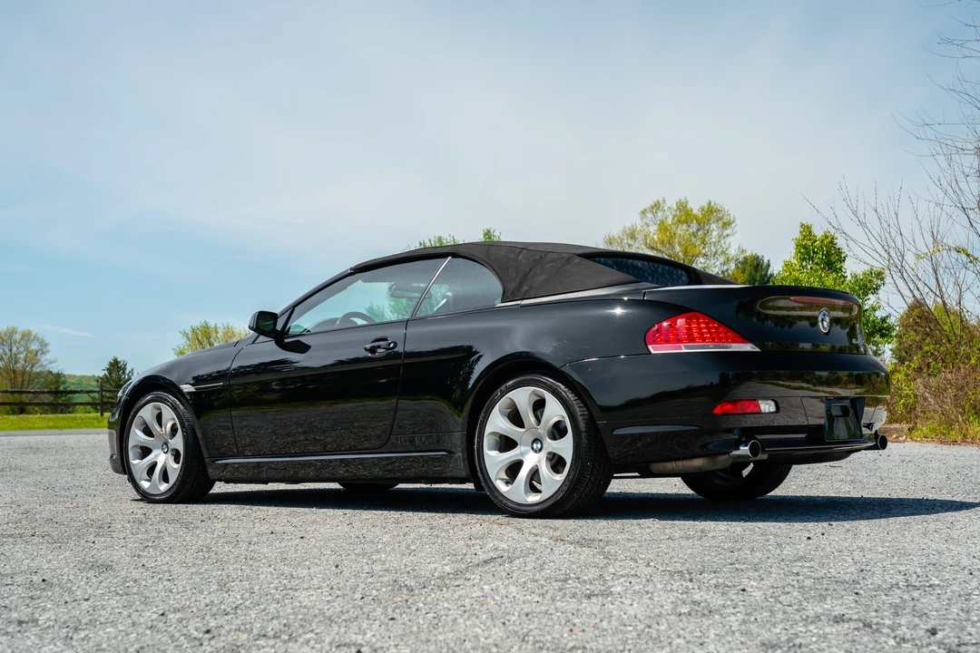 2005 BMW E63/E64 645Ci & 650i - Image 17 of 31