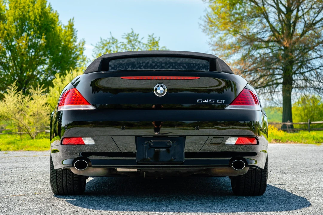 2005 BMW E63/E64 645Ci & 650i - Image 24 of 31