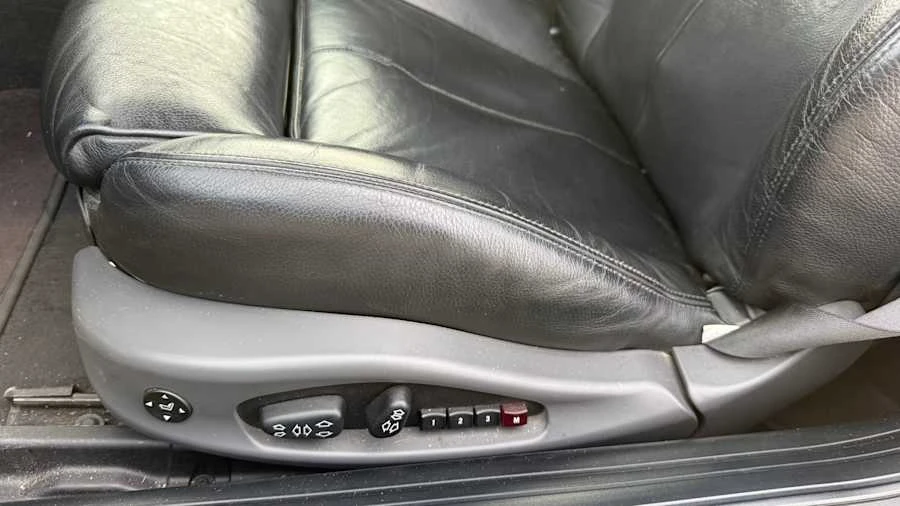 2005 BMW E63/E64 645Ci & 650i - Image 15 of 19
