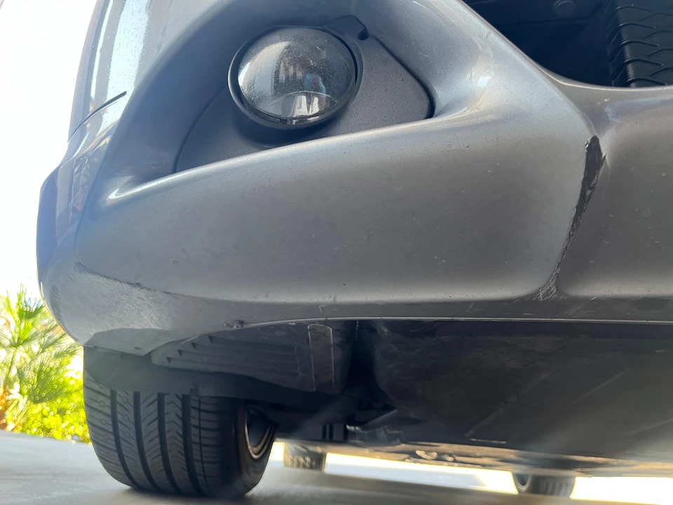2005 BMW E63/E64 645Ci & 650i - Image 29 of 31