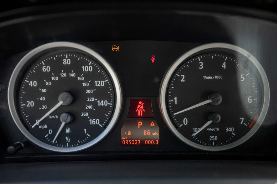 2005 BMW E63/E64 645Ci & 650i - Image 13 of 15