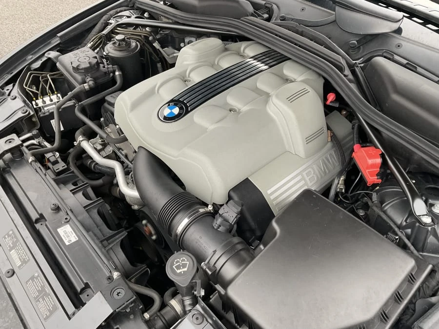 2005 BMW E63/E64 645Ci & 650i - Image 9 of 10