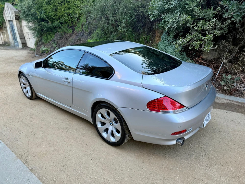 2005 BMW E63/E64 645Ci & 650i - Image 13 of 31