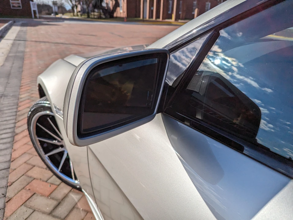2005 BMW E63/E64 645Ci & 650i - Image 14 of 31