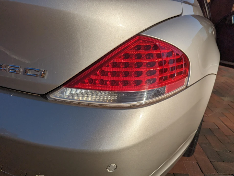 2005 BMW E63/E64 645Ci & 650i - Image 16 of 31