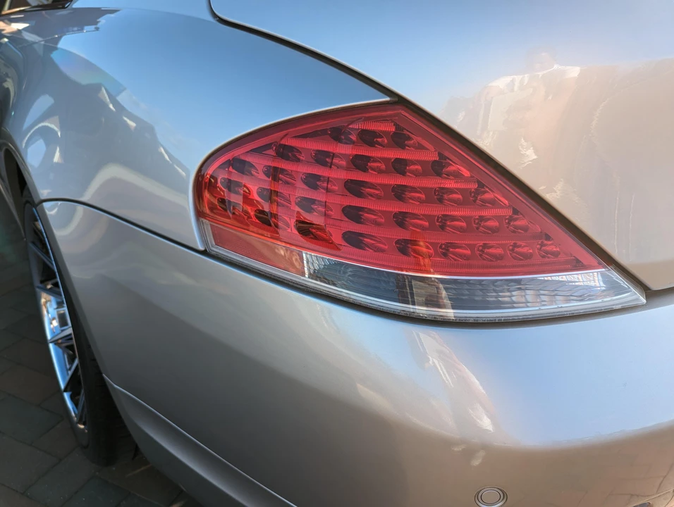 2005 BMW E63/E64 645Ci & 650i - Image 15 of 31