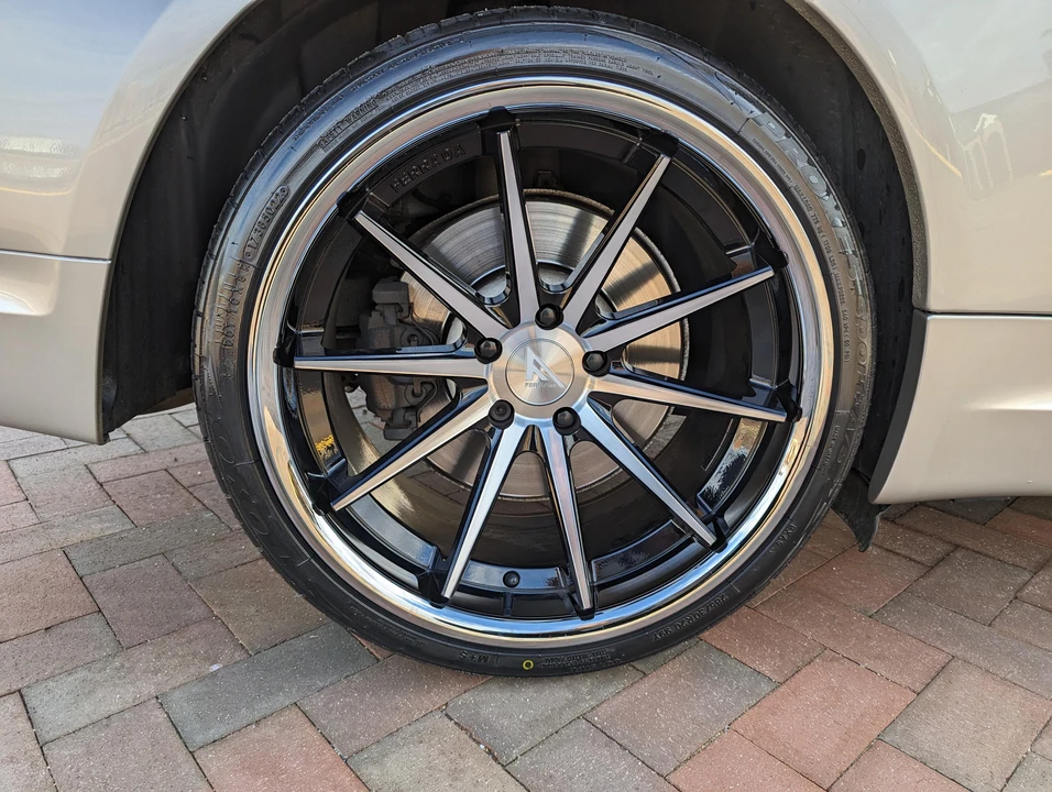 2005 BMW E63/E64 645Ci & 650i - Image 23 of 31