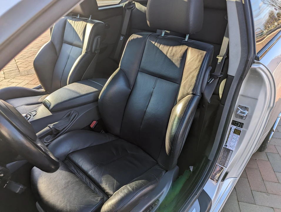 2005 BMW E63/E64 645Ci & 650i - Image 28 of 31