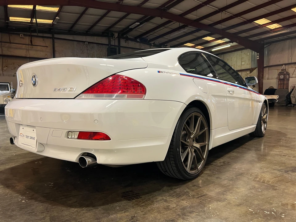 2005 BMW E63/E64 645Ci & 650i - Image 30 of 31