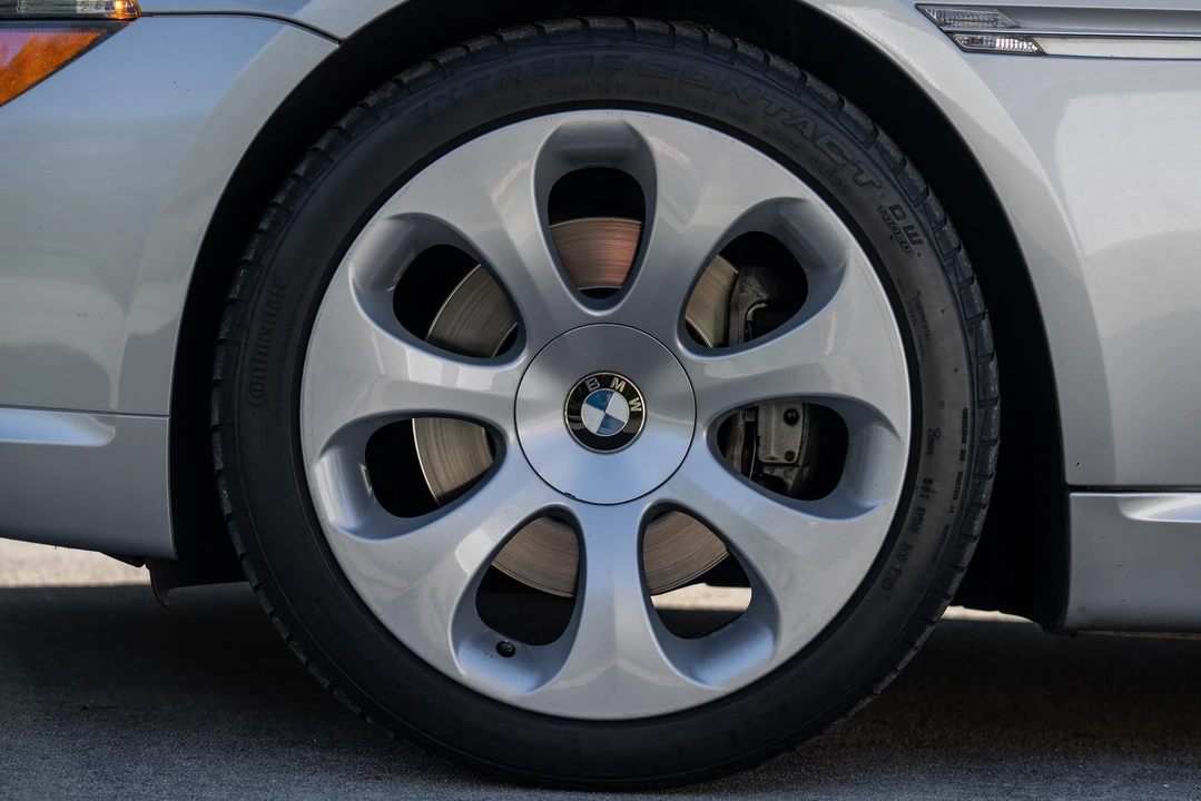 2005 BMW E63/E64 645Ci & 650i - Image 21 of 26