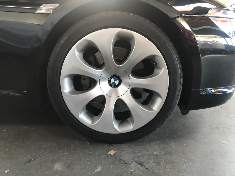 2005 BMW E63/E64 645Ci & 650i - Image 26 of 31