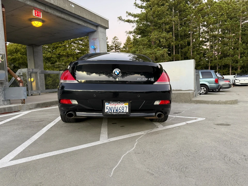 2005 BMW E63/E64 645Ci & 650i - Image 19 of 31